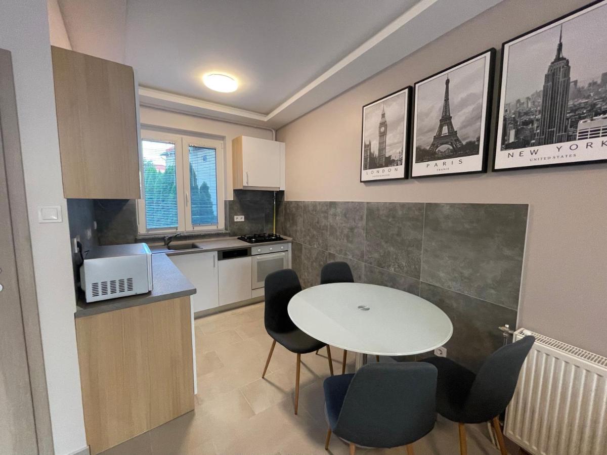 Lara Lux Apartment Hajdúszoboszló Exterior foto